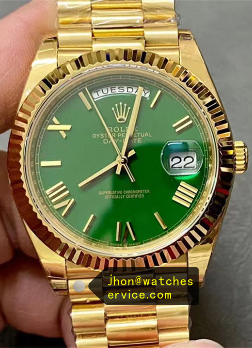 Green Roman Dial Yellow Gold Super Clone 40 Day-Date 228235