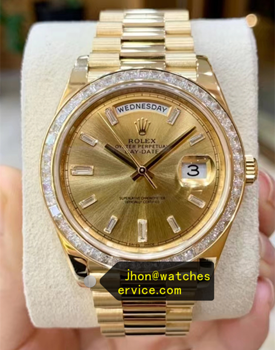Baguette With Diamond Bezel Yellow Gold Super Clone 40 Day-Date 228238